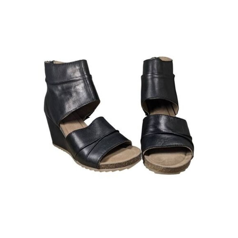 leather Diba True Next N Line 3" Wedge Sandals W/ 8.5 Black Cutout LN/NWB - Picture 2 of 13